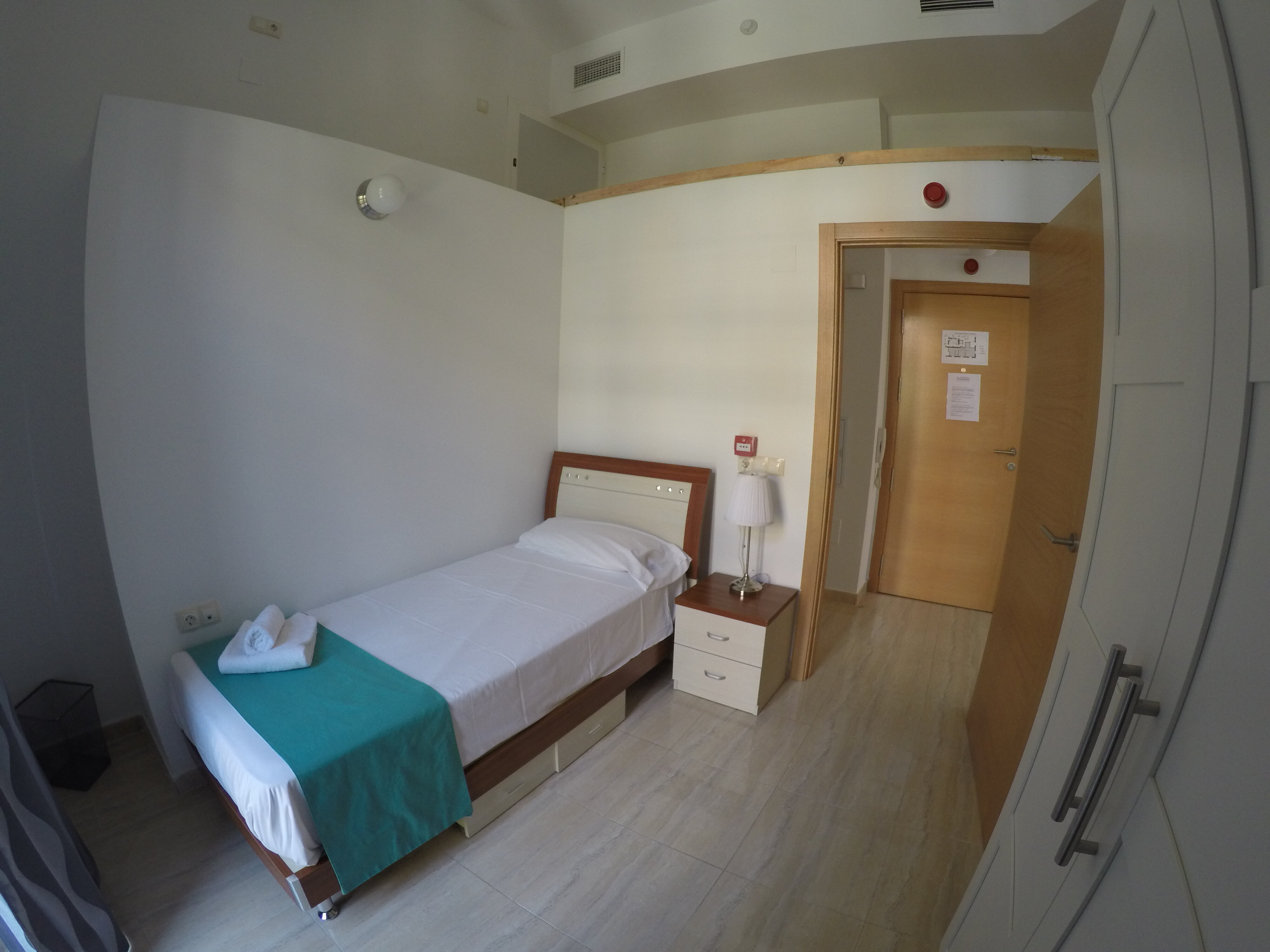 Фото Life Apartments Alameda Colon