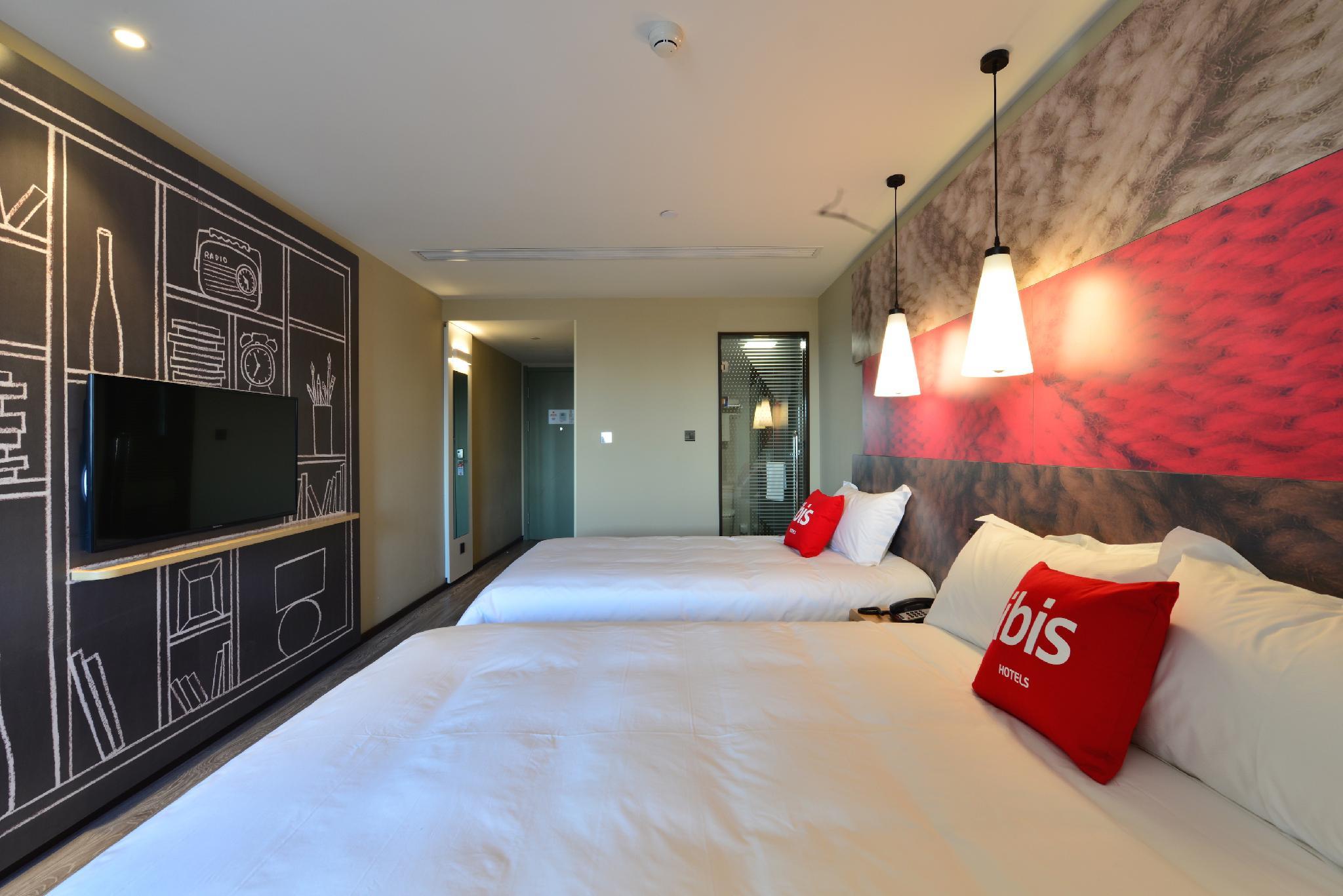 Фото Ibis Harbin Normal University