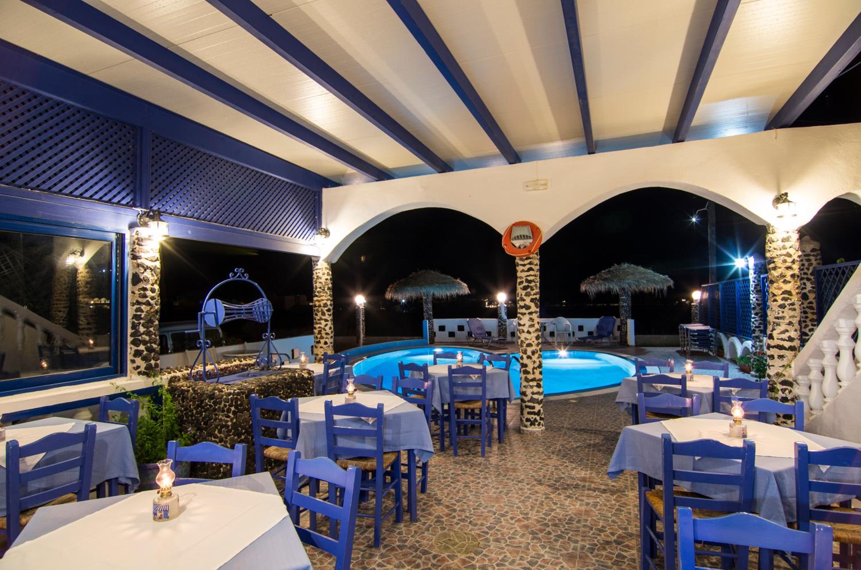 Фото Honeymoon Beach Studios