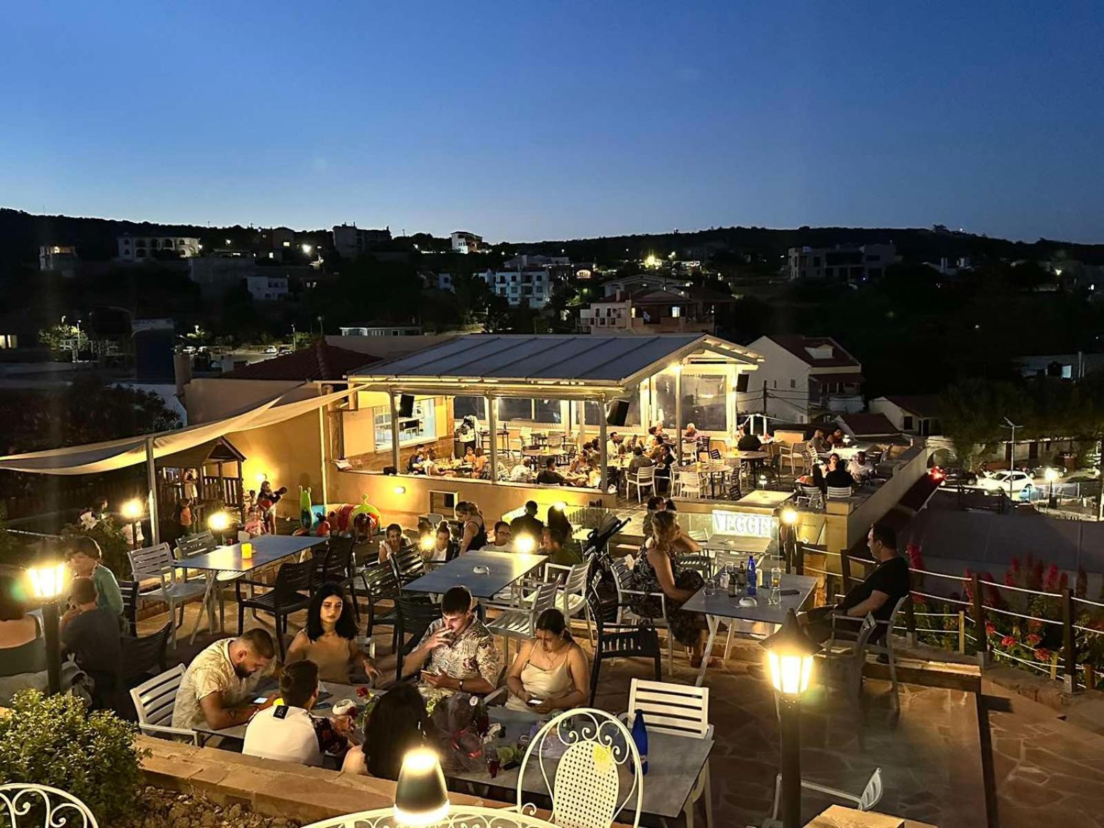 Фото Sun Village Hotel