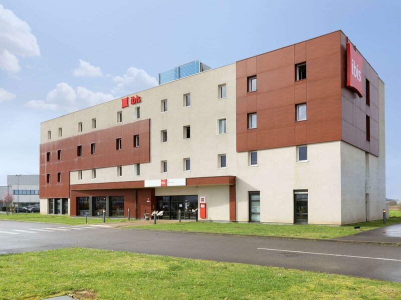 Гостиница Kyriad Douai Dechy