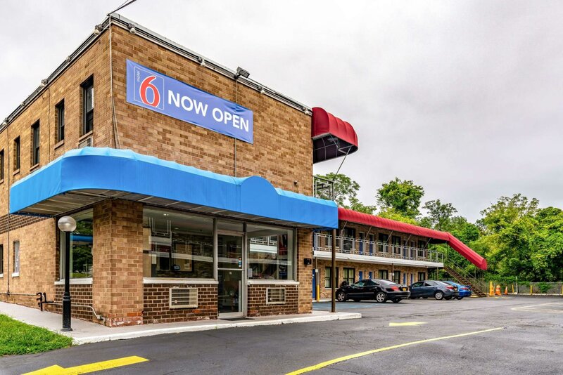 Гостиница Motel 6 Elmsford, Ny - White Plains в Элмсфорде
