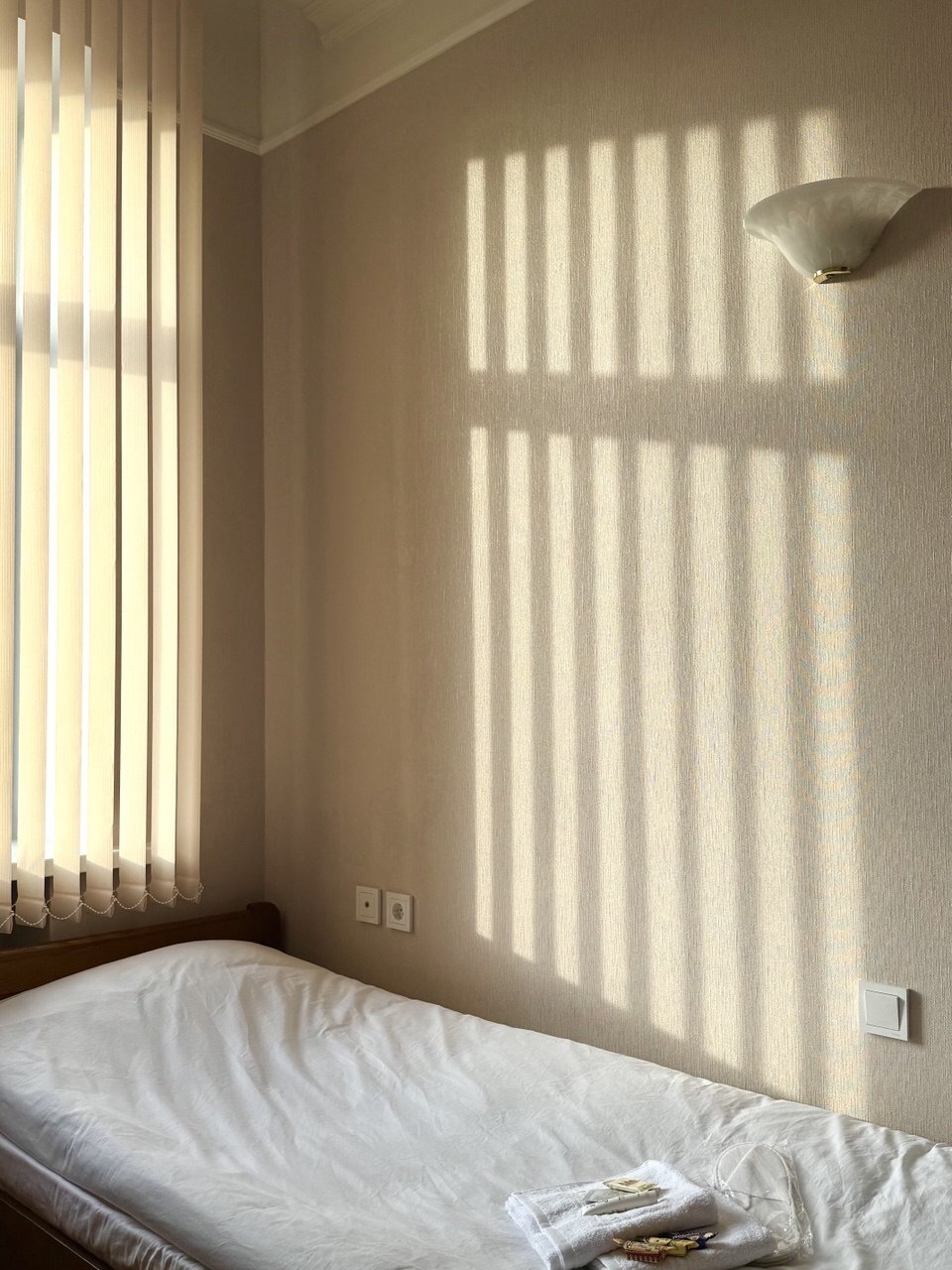 Фото Современник