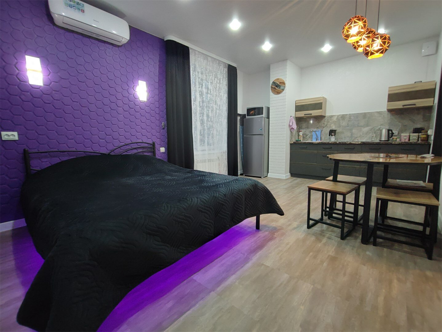 Фото Веста Двухкомнатные Апартаменты Бизнес Люкс на Трудовой