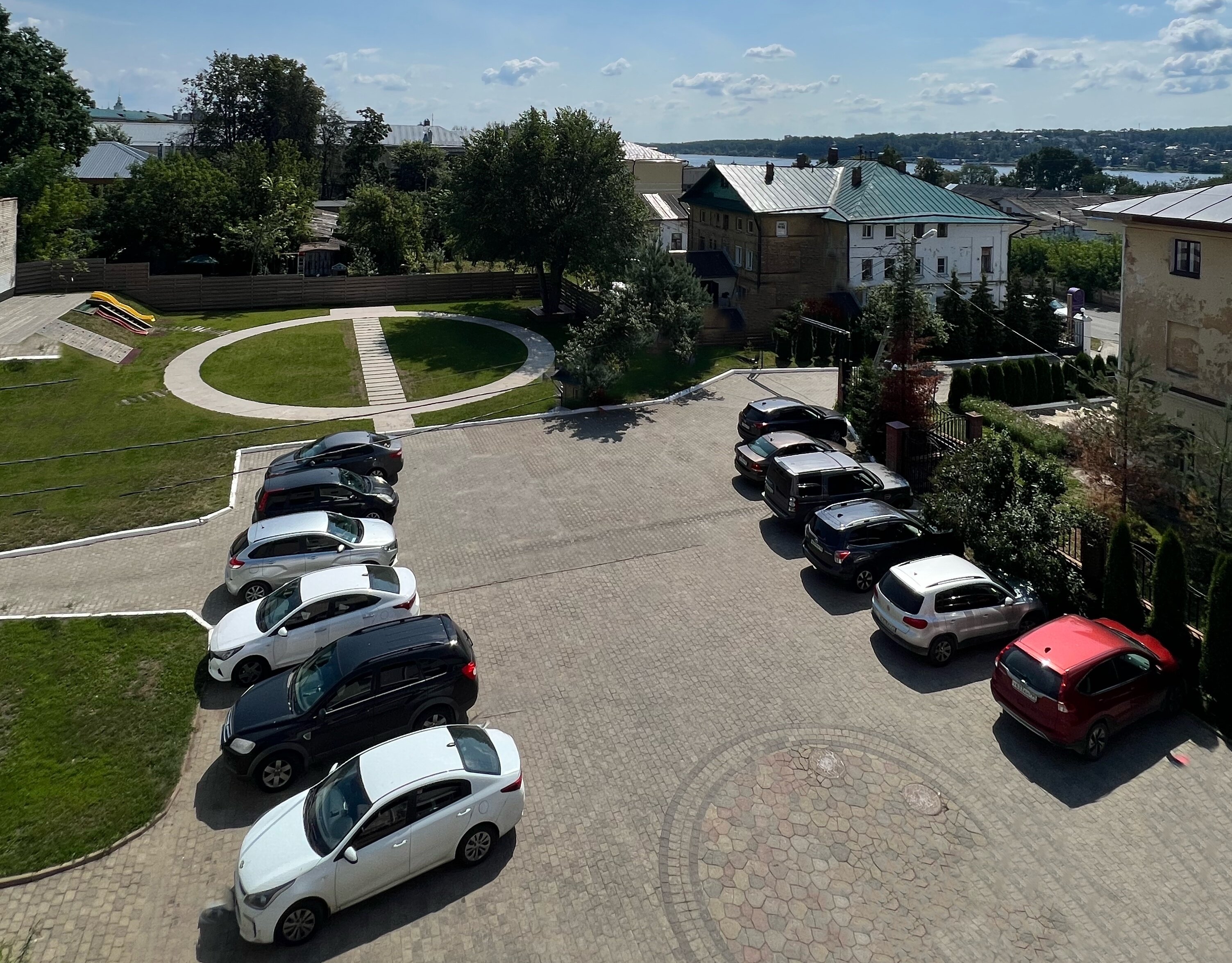 Фото Бизнес отель Кострома