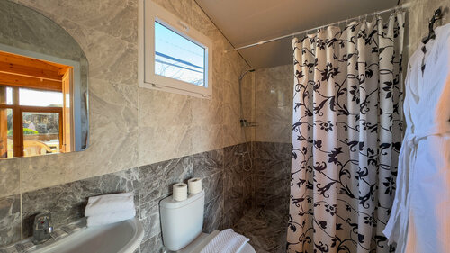 Гостиница Gudwin Glamp в Гагре