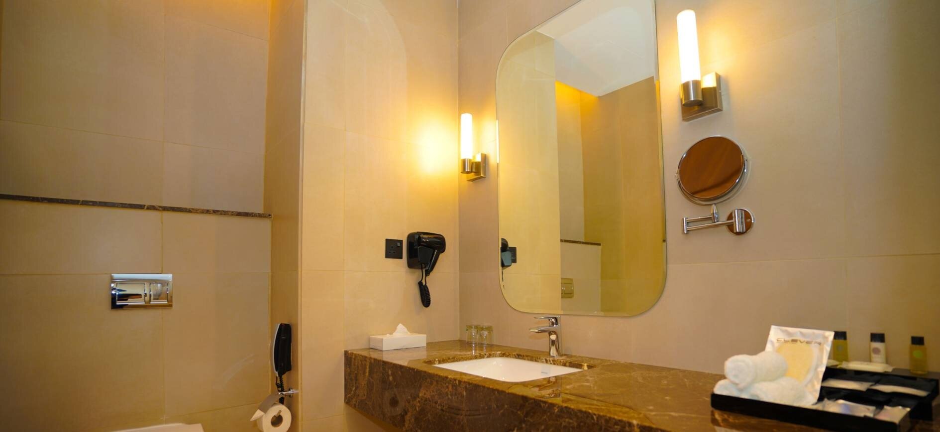 Фото Jasmine Garden Hotel