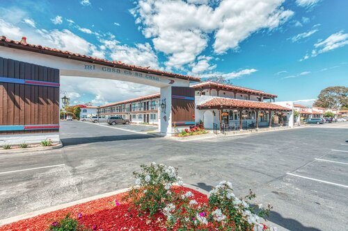 Гостиница Casa Via Mar Inn, Ascend Hotel Collection в Порт Хаенем