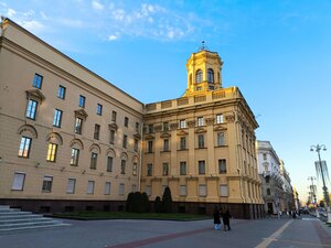 Здание Комитета государственной безопасности Республики Беларусь (Niezaliezhnasci Avenue, 17), landmark, attraction