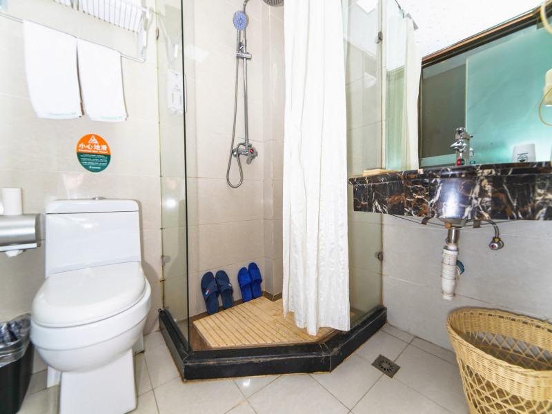 Фото GreenTree Inn Nanchang East Beijing Road Nanchang University Express Hotel