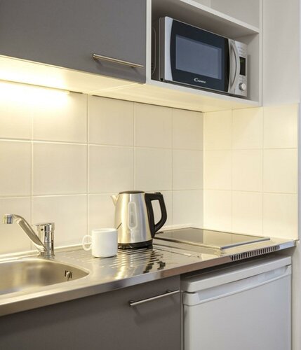 Гостиница Sejours & Affaires Paris Bagnolet в Монтрее