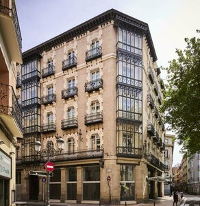 Гостиница Catalonia El Pilar