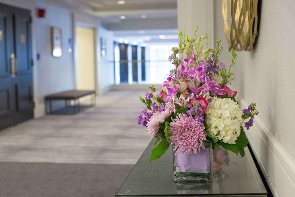 Фото Hilton Newark Airport