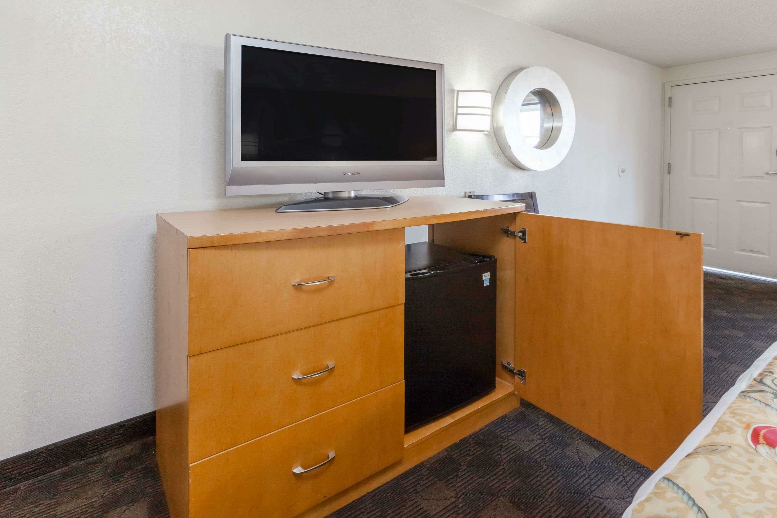 Фото Knights Inn Flint