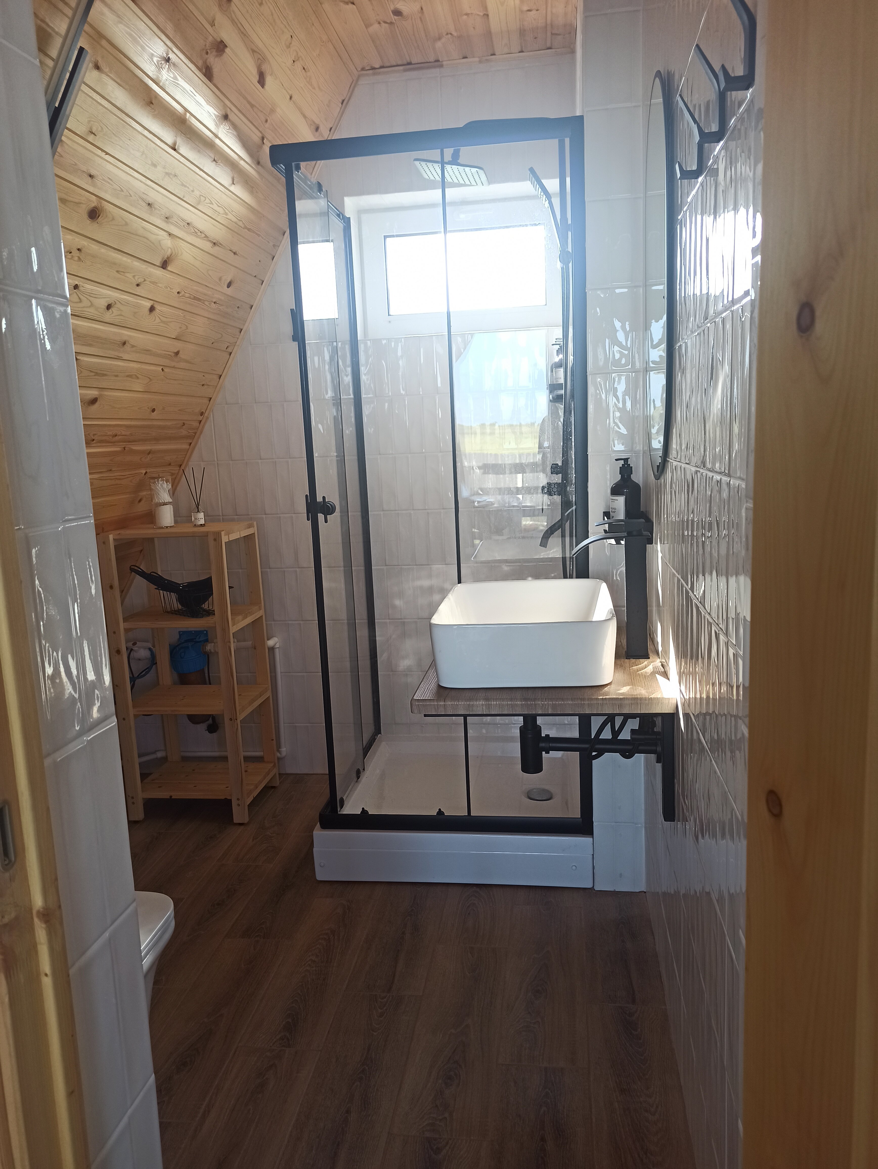 Фото Домик в поле