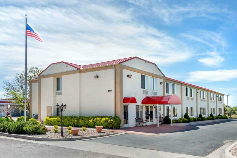 Гостиница Econo Lodge Airport в Колорадо-Спрингс