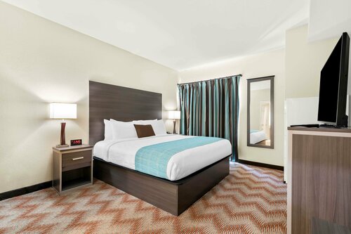 Гостиница Best Western Plus Irvine Spectrum Hotel в Лейк Форест
