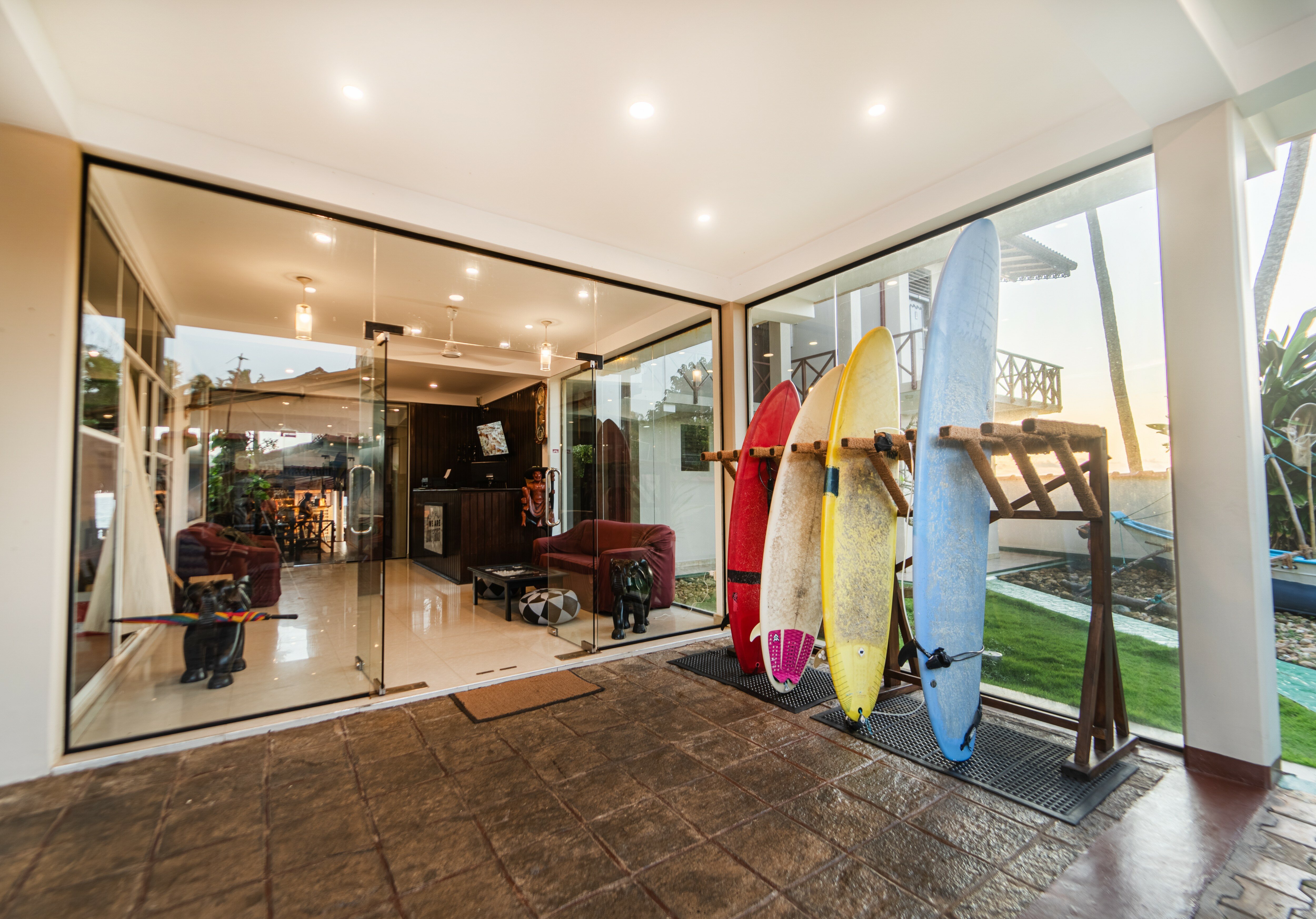 Фото отеля 2