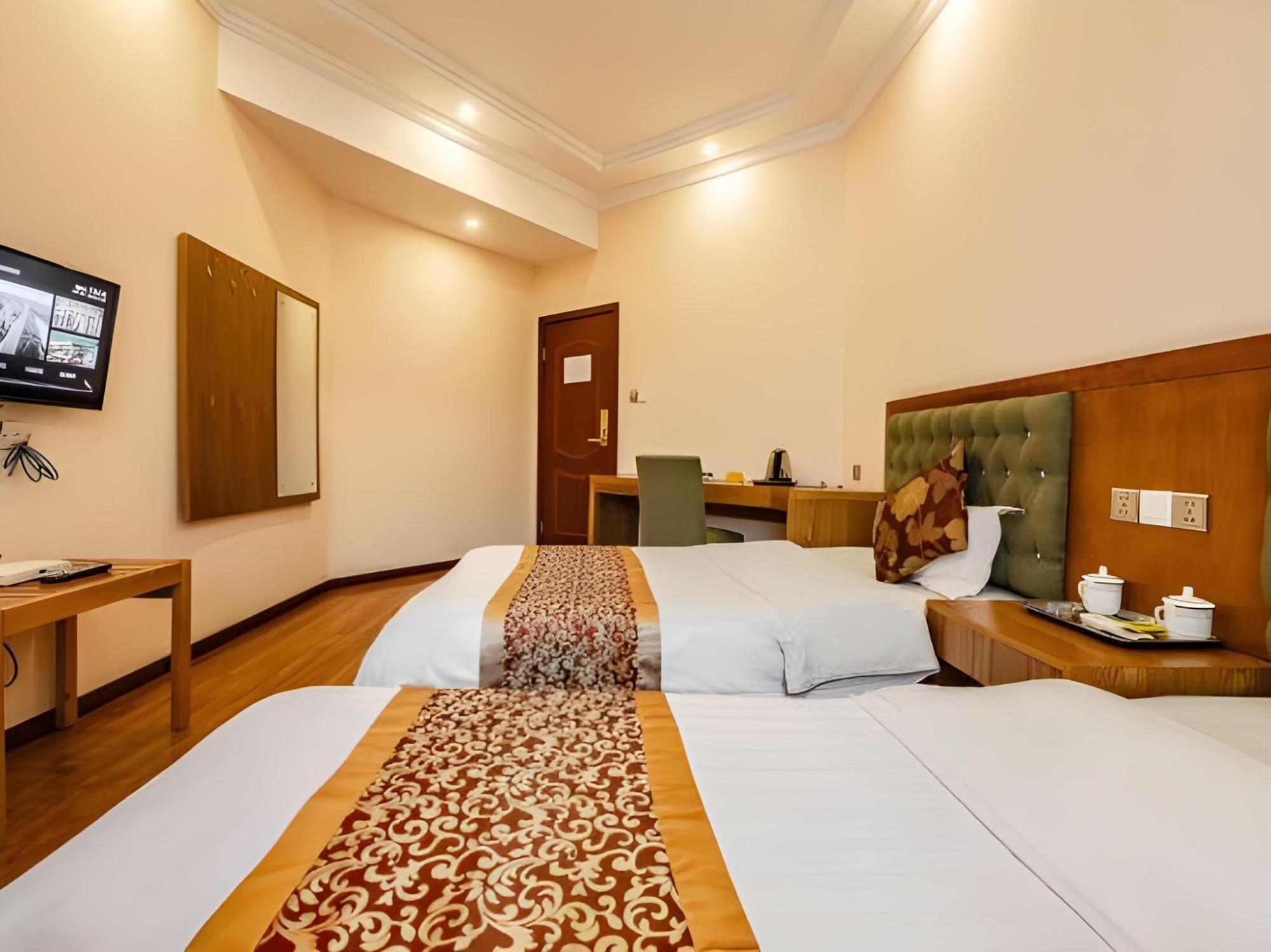 Фото Holly's Hostel Chengdu