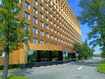SommetGrupp (Obukhovskoy Oborony Avenue, 271) ، أغطية إطارات السيارة المضادة للانزلاق