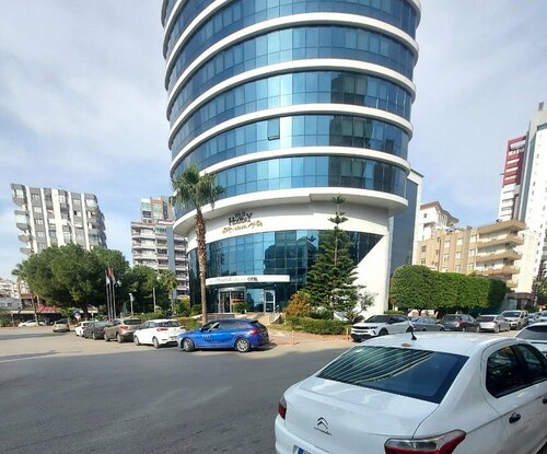 Гостиница Yol-Is Holiday в Адане