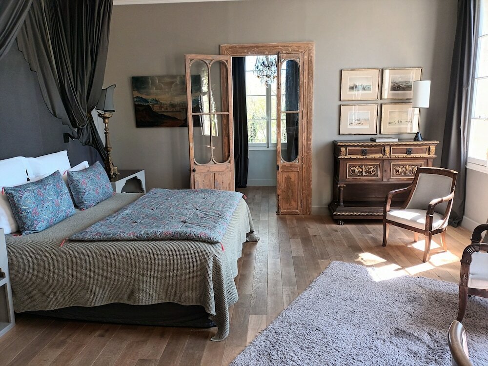 Фото La Divine Comédie - Demeure Privée & SPA