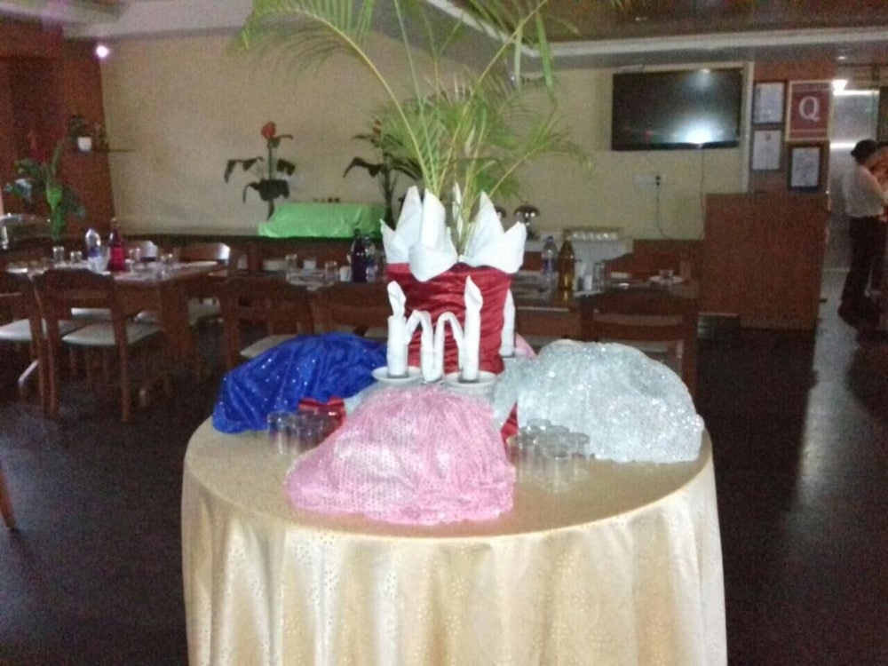 Фото Green View Clarks Inn