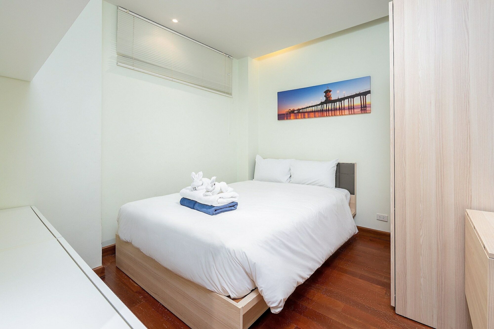 Фото The Lago Apartments by Tropiclook