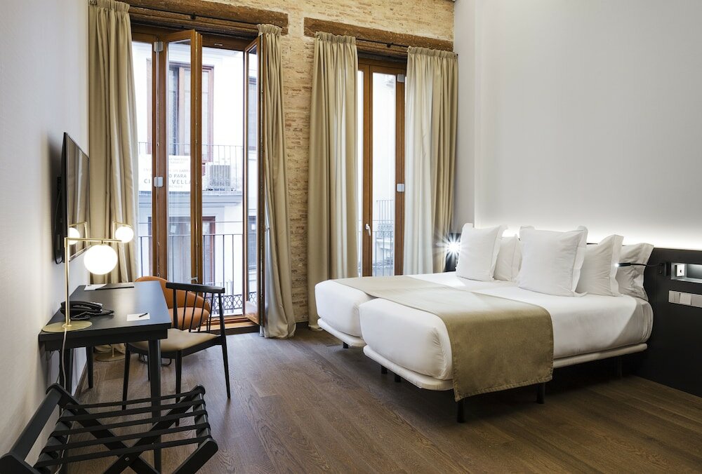 Фото One Shot Mercat 09 Hotel