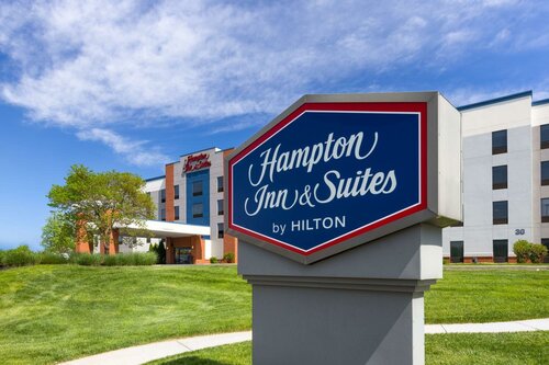 Гостиница Hampton Inn & Suites Harrisburg/North, Pa в Гаррисберге