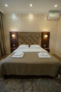 Royal hotel (Ust-Dzheguta, mikrorayon Zapadny, 1) ، فندق