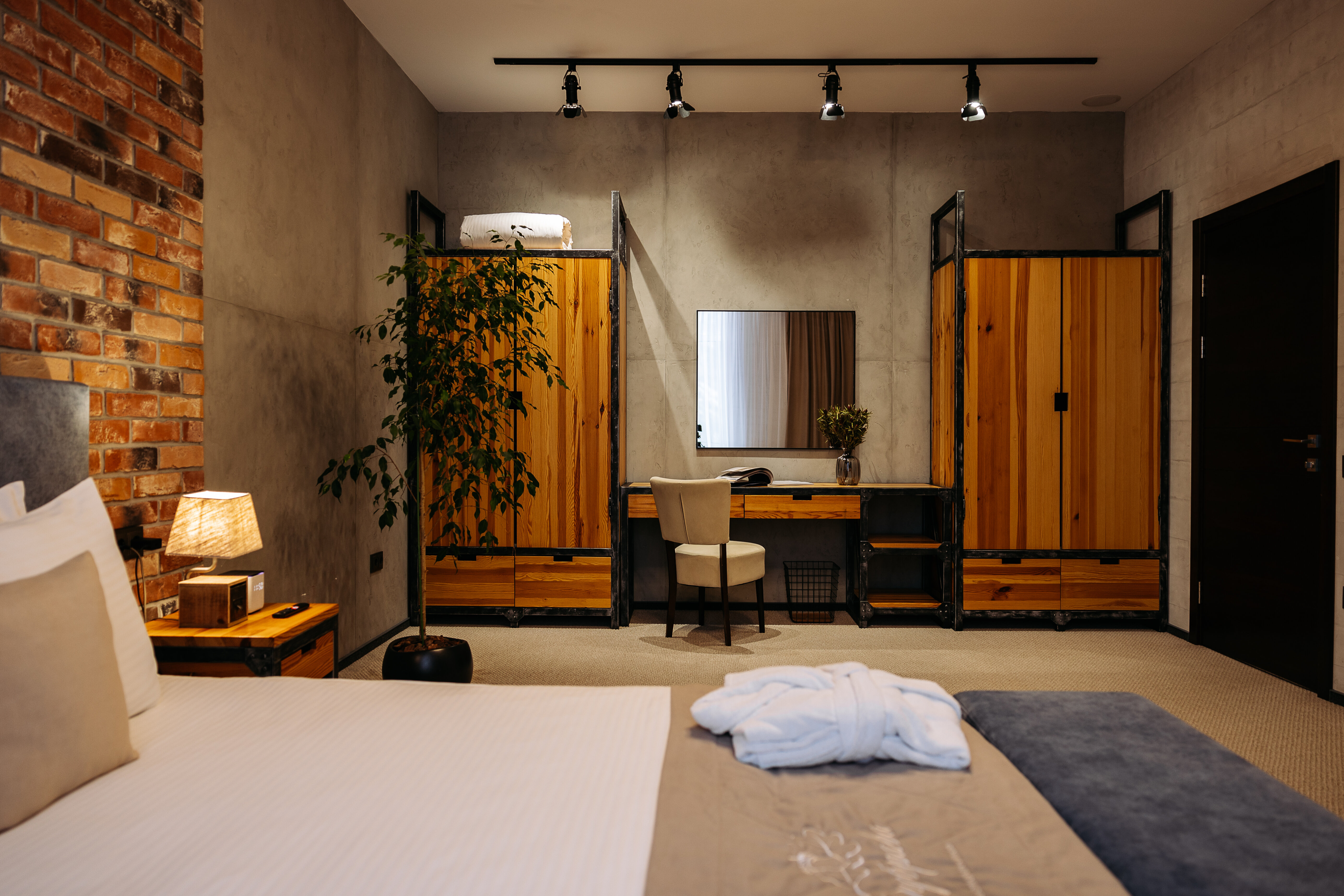 Фото Дубрава