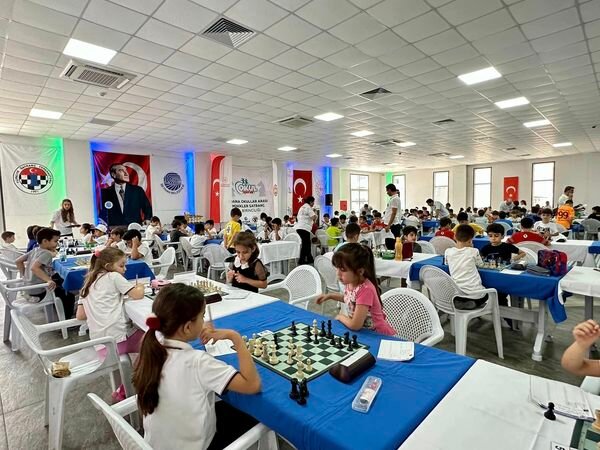 Sports hall, gym Kahraman Olgac Chess Park, Adana, photo