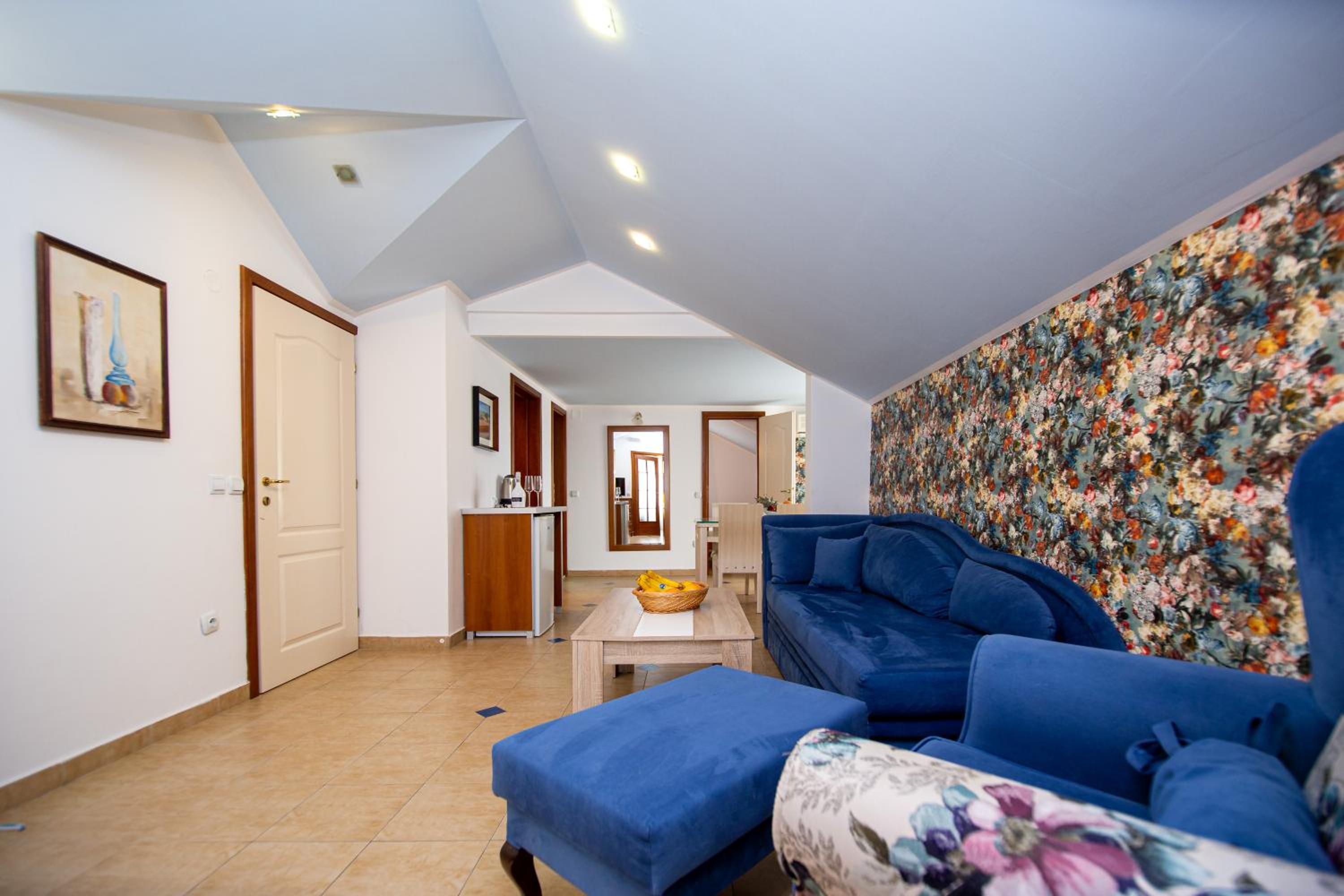 Фото Отель Tanja Apartments