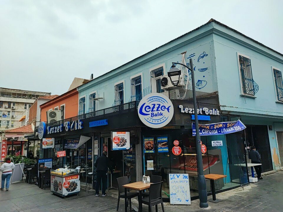 Fish and seafood Ailecekeglence, Izmir, photo