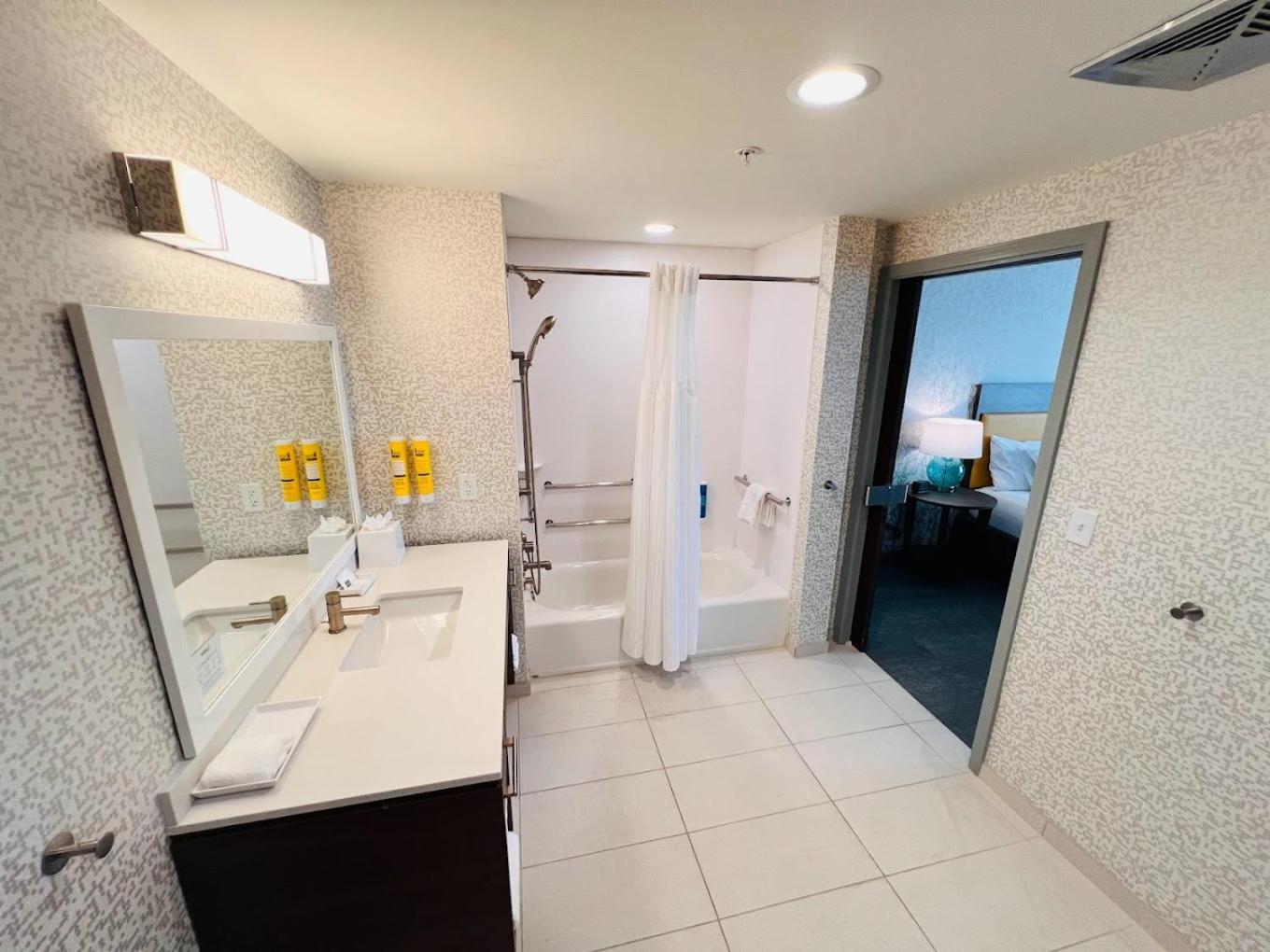 Фото Home2 Suites by Hilton Pensacola Airport Medical Center