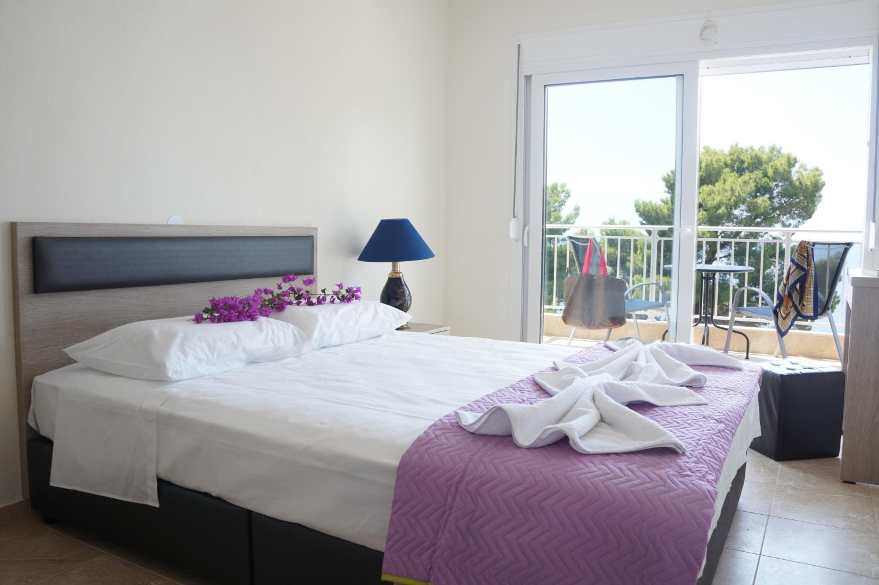 Фото Rodon Loutra