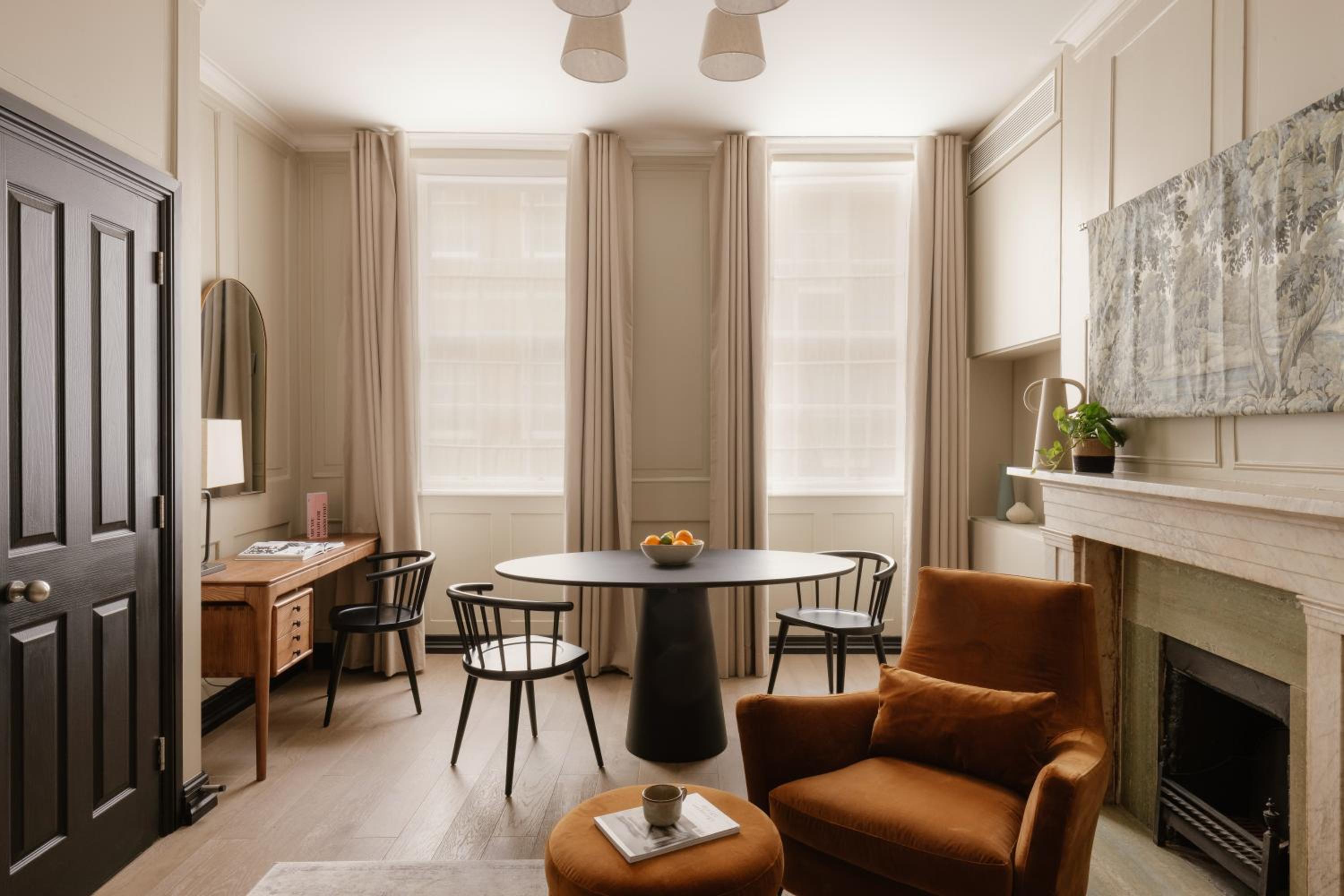 Фото Native Kings Wardrobe