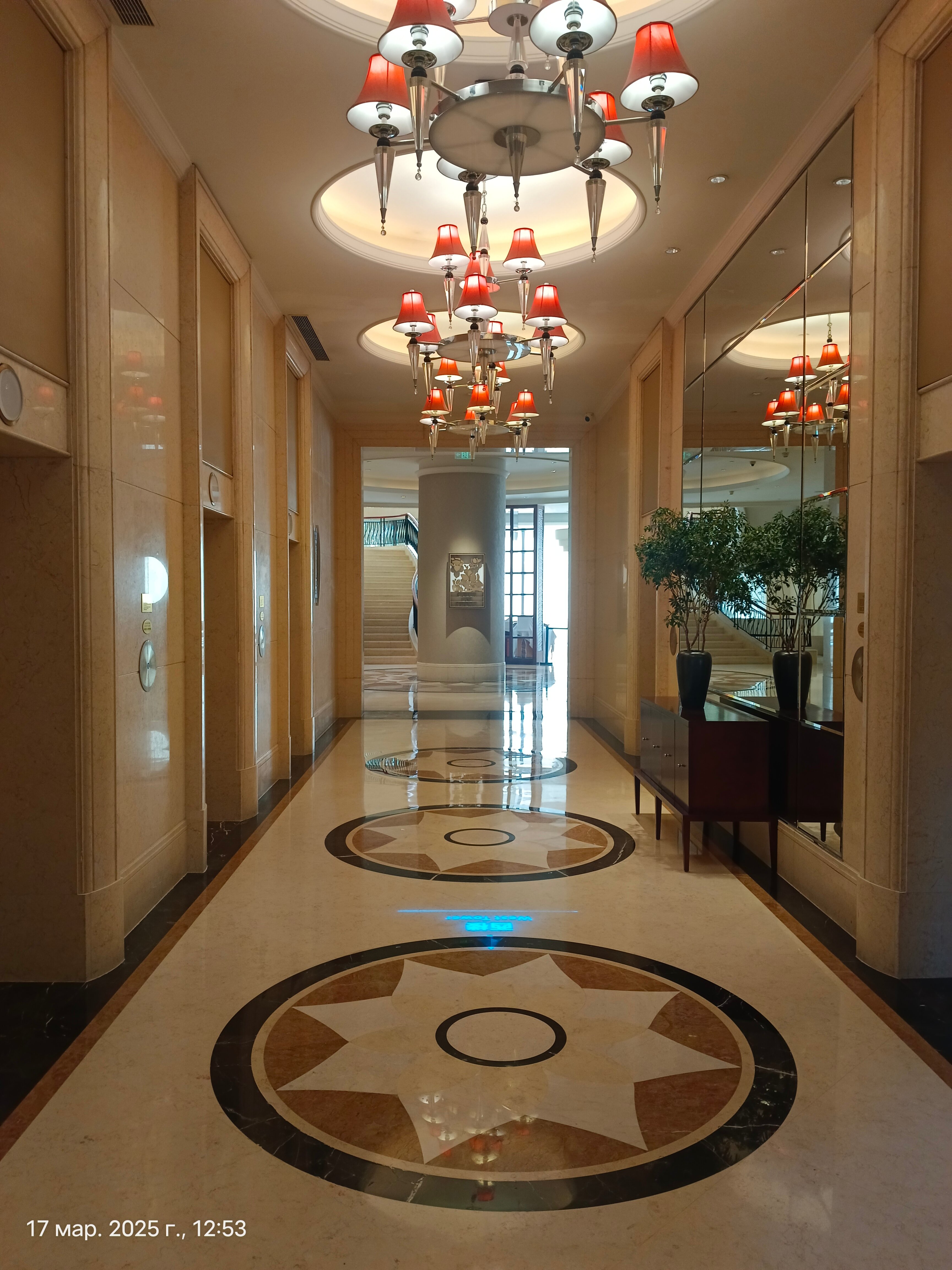 Фото DoubleTree by Hilton Hotel Shanghai - Pudong