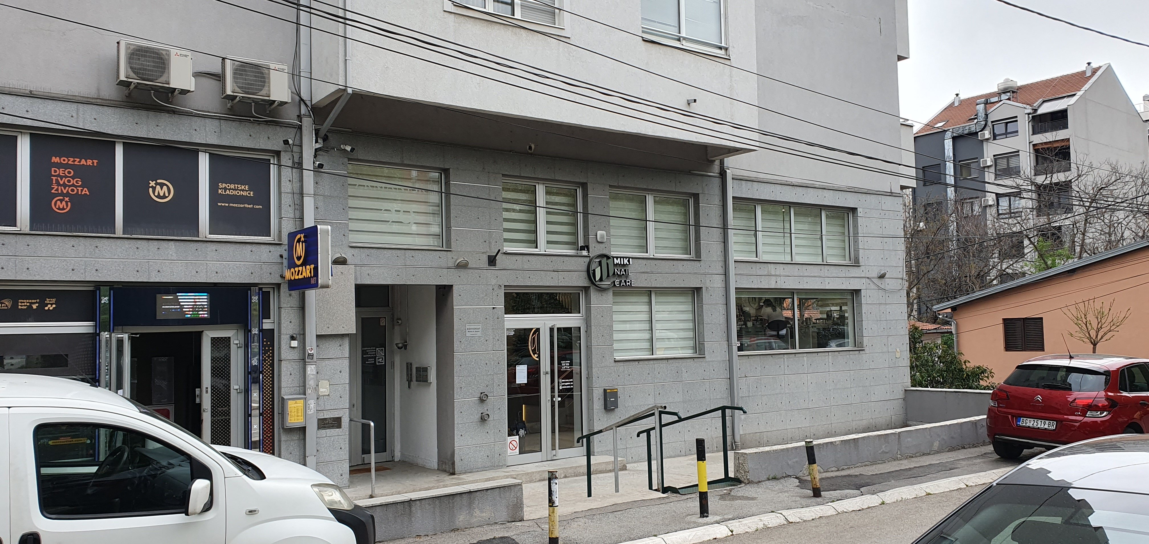 Salon Miki - Manikir i Medicinski Pedikir - Beograd