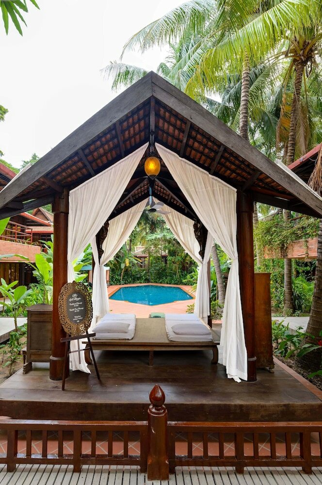 Фото Angkor Village Hotel