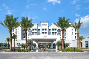 Vida Beach Resort Umm Al Quwain (141/1, Sheikh Ahmed Bin Rashid Al Mu'alla Road, Umm Al Quwain City) ، فندق