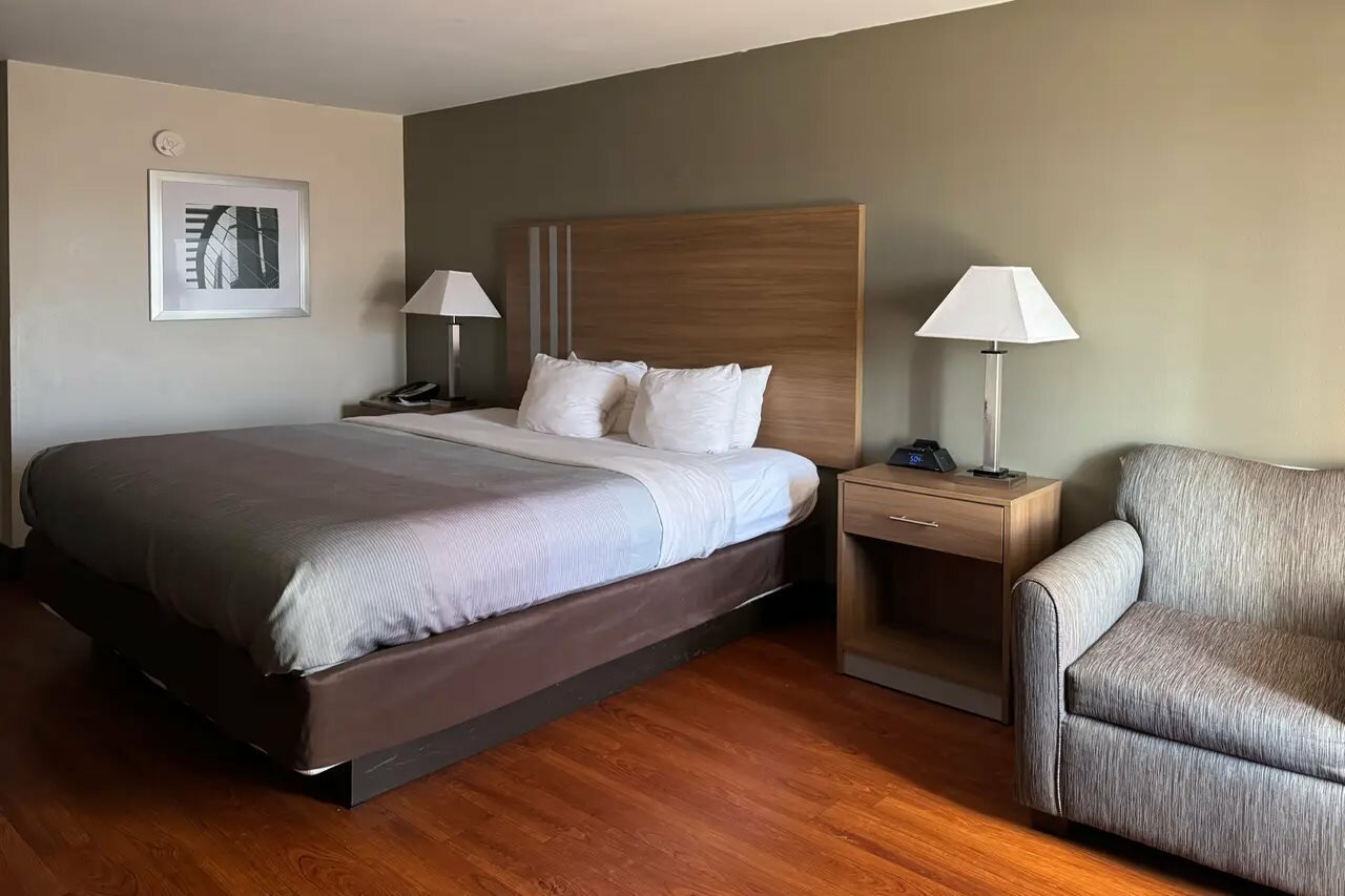 Фото Quality Inn LaGrange