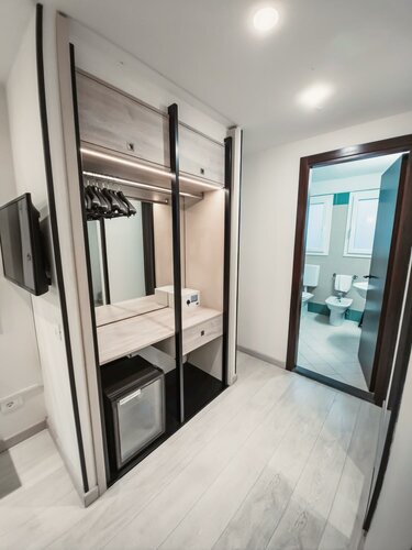 Гостиница Art Hotel Milano в Прато