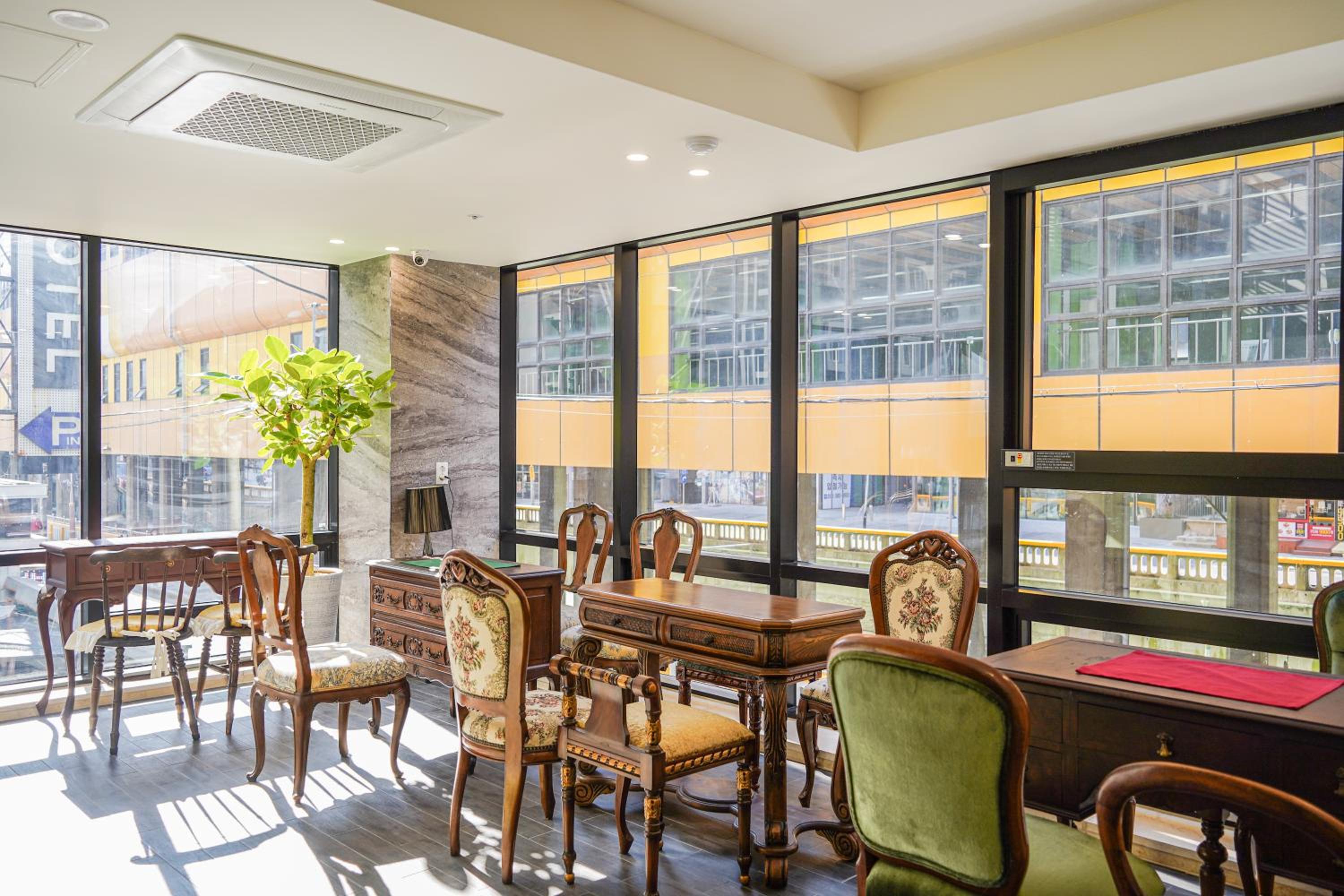 Фото Number25 Hotel