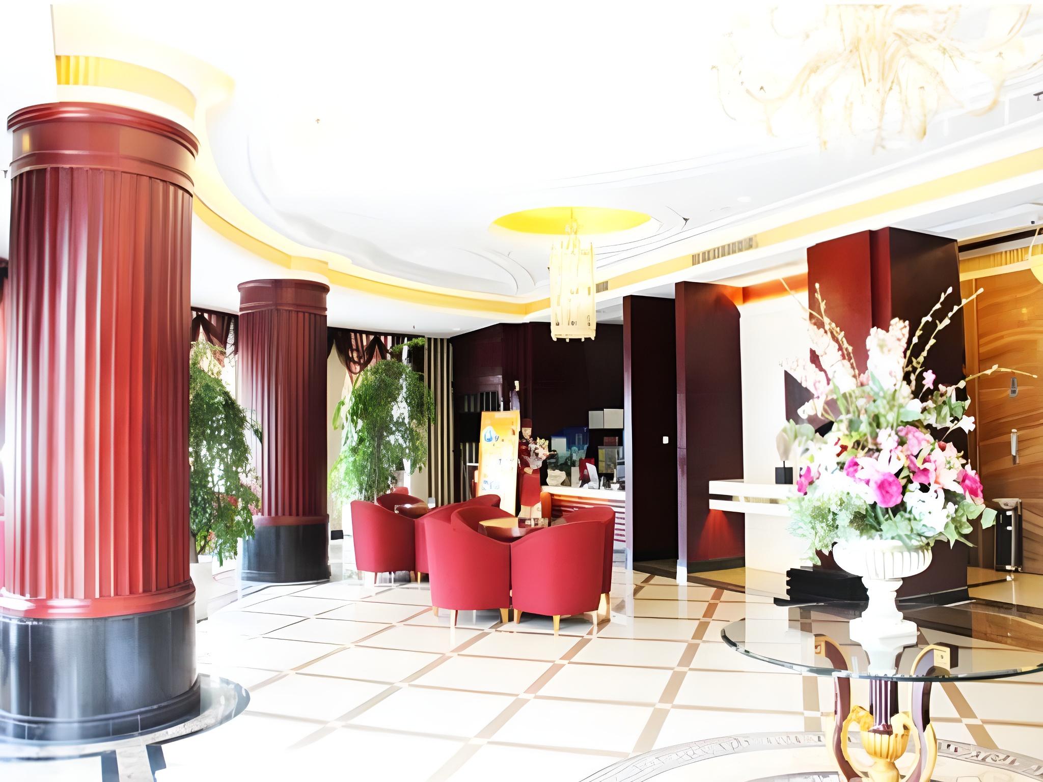 Фото Green Westdon Hotel