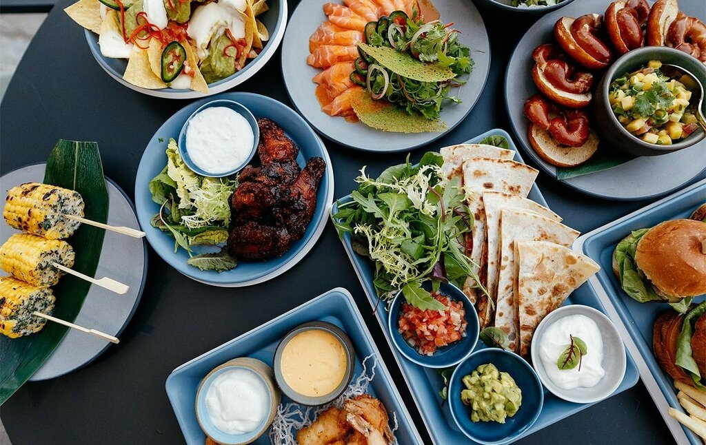 Bar, pub Pool Lounge at Address Sky View, Dubai, photo