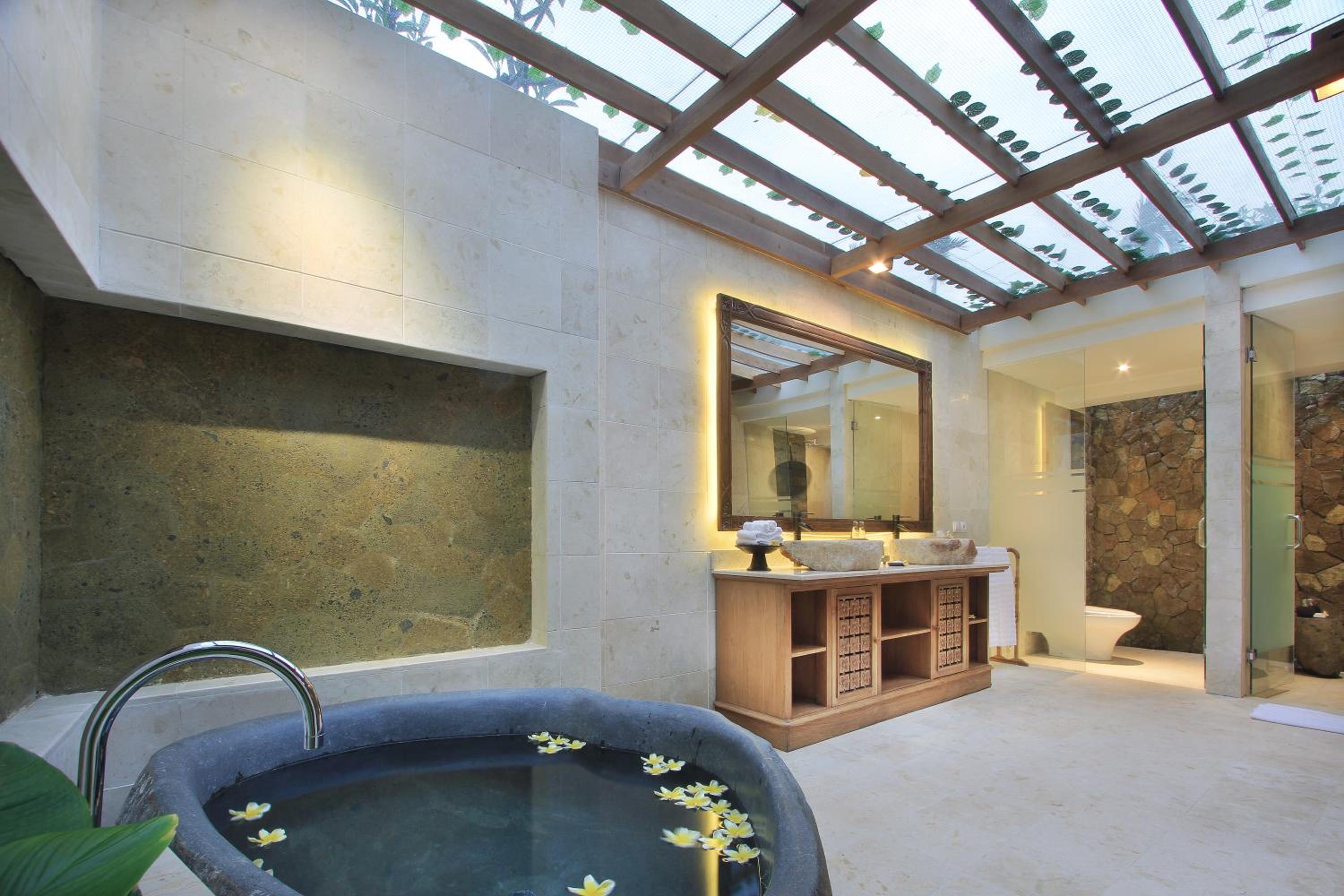 Фото Graha Sandat Villas