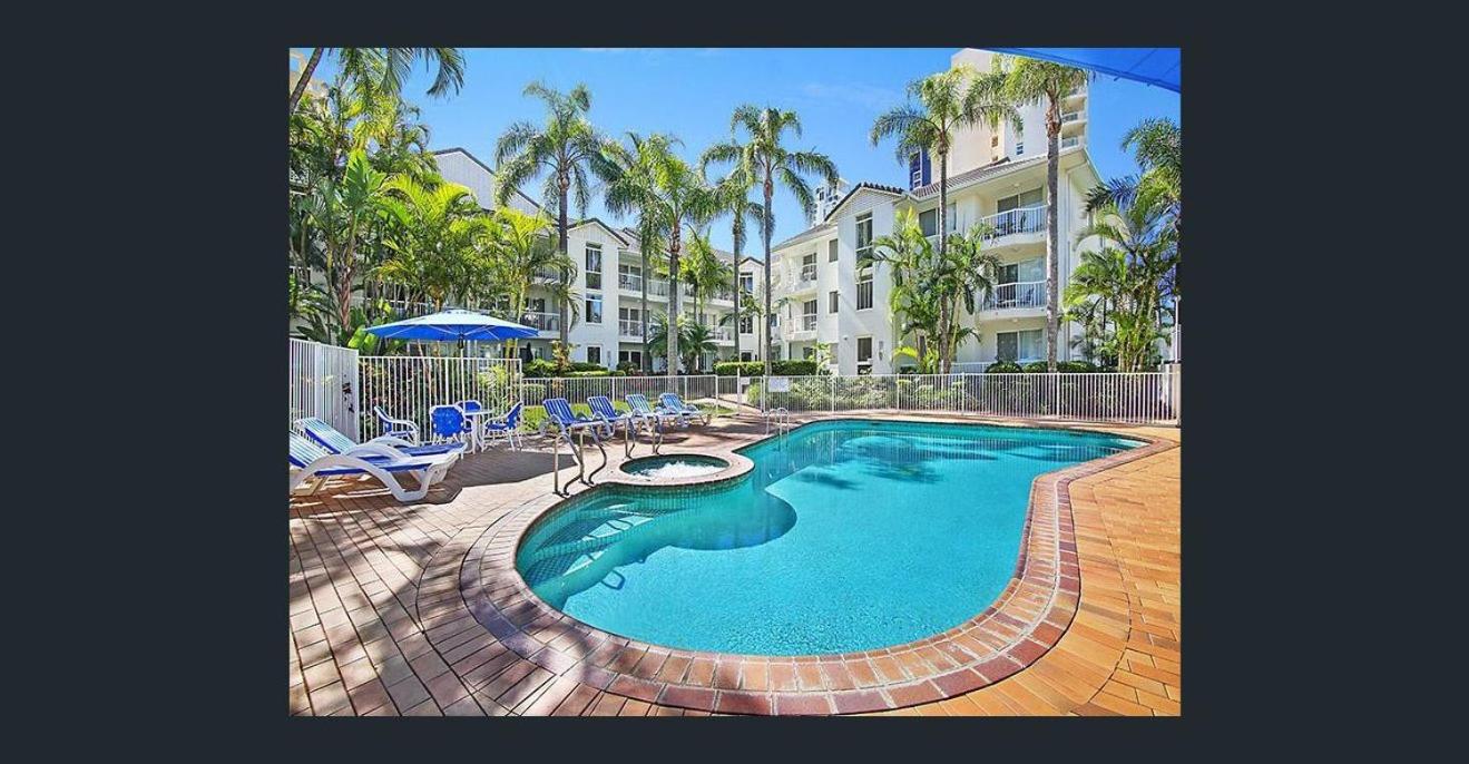 Фото Chidori Court