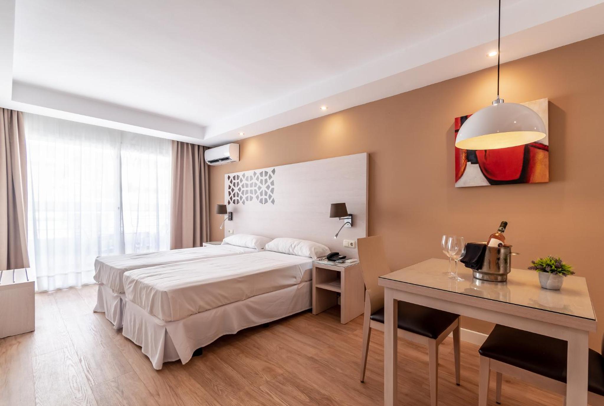 Фото Puerto Azul Marbella